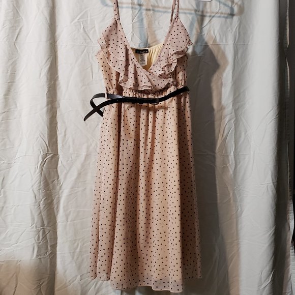 Polka dot chiffon dress with belt - Picture 2 of 6